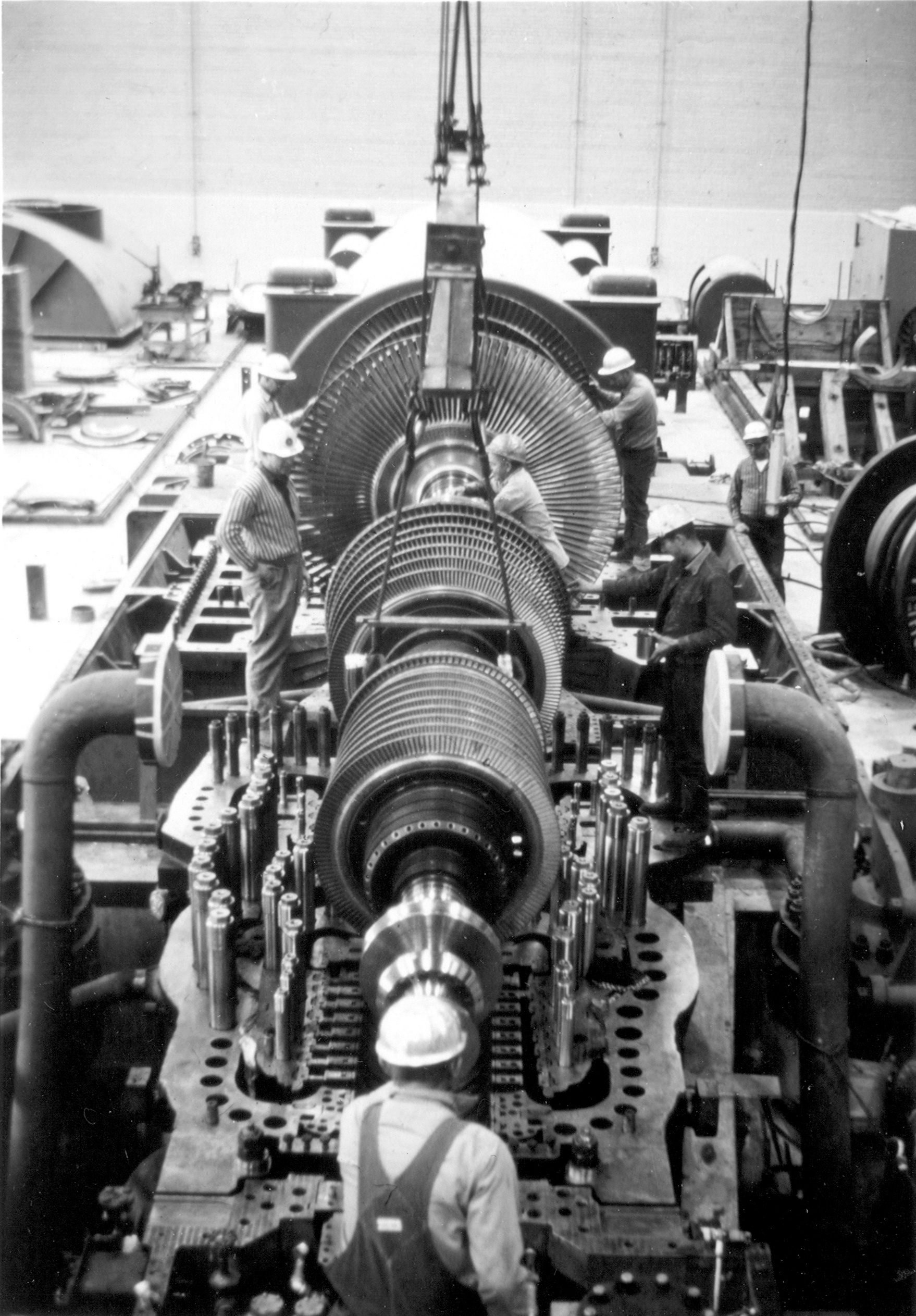 5. The Roaring 60s - Steam turbine installation, Central Power and Light Company.tif